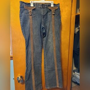 Vintage Bongo jeans with corduroy stripes and buckles. size 13